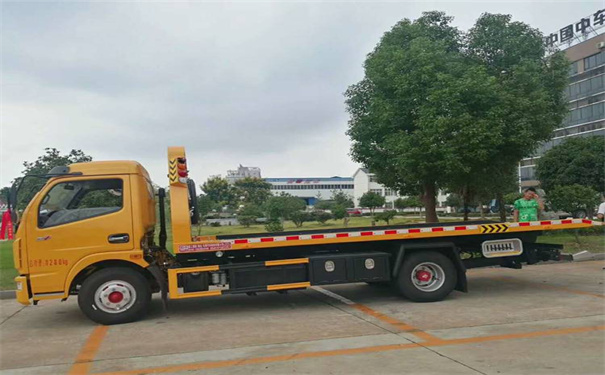 平凉定远24小时拖车救援电话号码，定远道路救援公司怎么收费的
